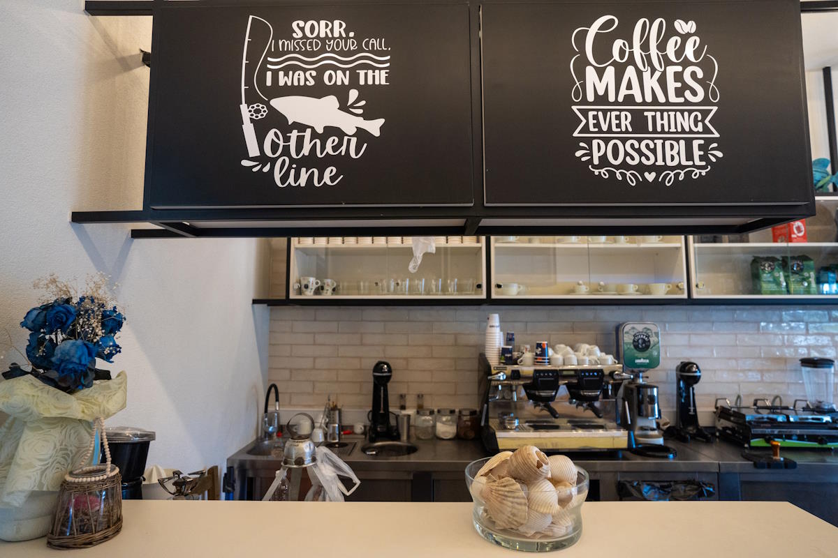 Ble Garida (Blue Shrimp) Kalamata