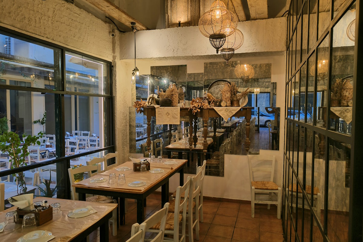 Paliakón Restaurant