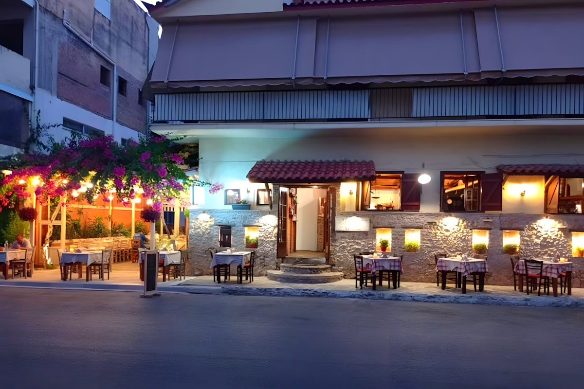 To Hagiati - Traditional Tavern